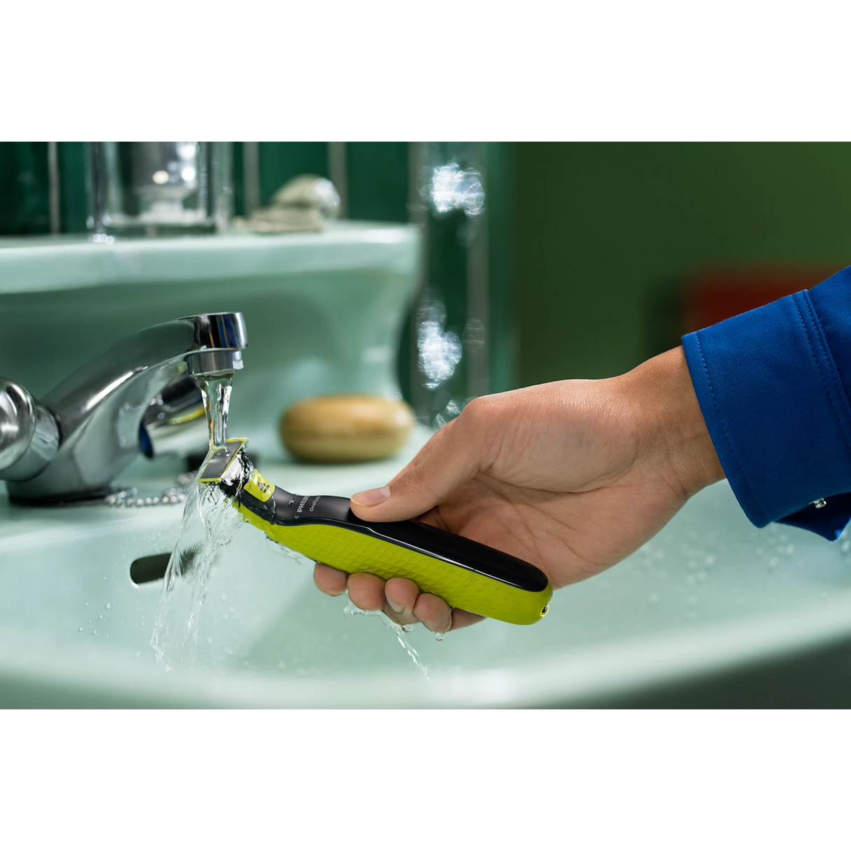 Philips OneBlade Replacement Blade 1-Pack - Fits All OneBlade Handles, Wet & Dry
