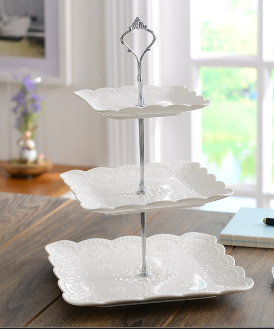 Ceramic white cake stand