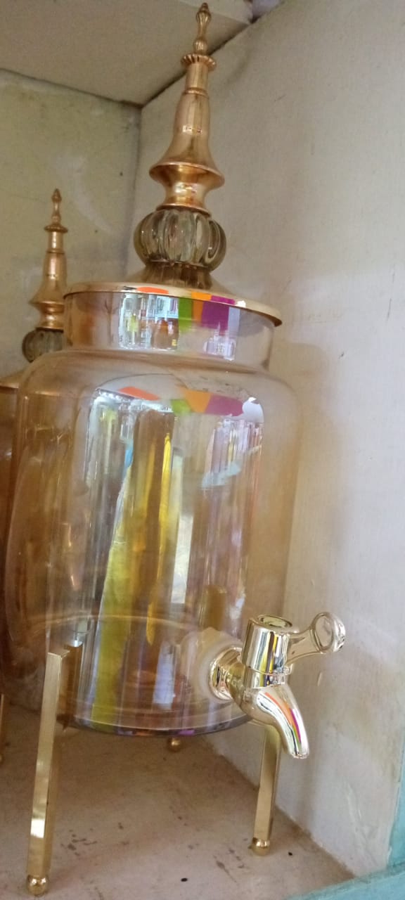 Decanter with tap small