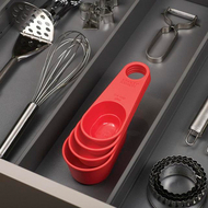 Joseph Joseph Duo 4-piece measuring cup set, red, fourth product image