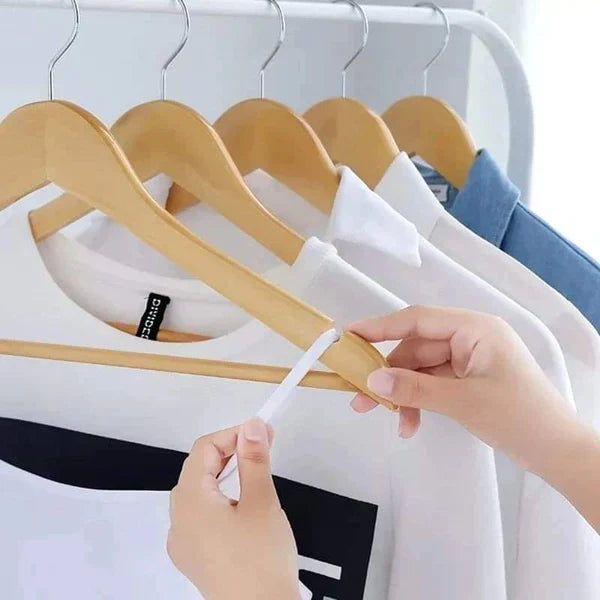 Drying Rack and Hangers: Foldable Clothes Drying Rack and 10 Wooden Hangers