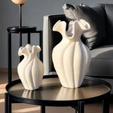 French High-End Retro Art Decoration White Petal Shaped Ceramic Vase