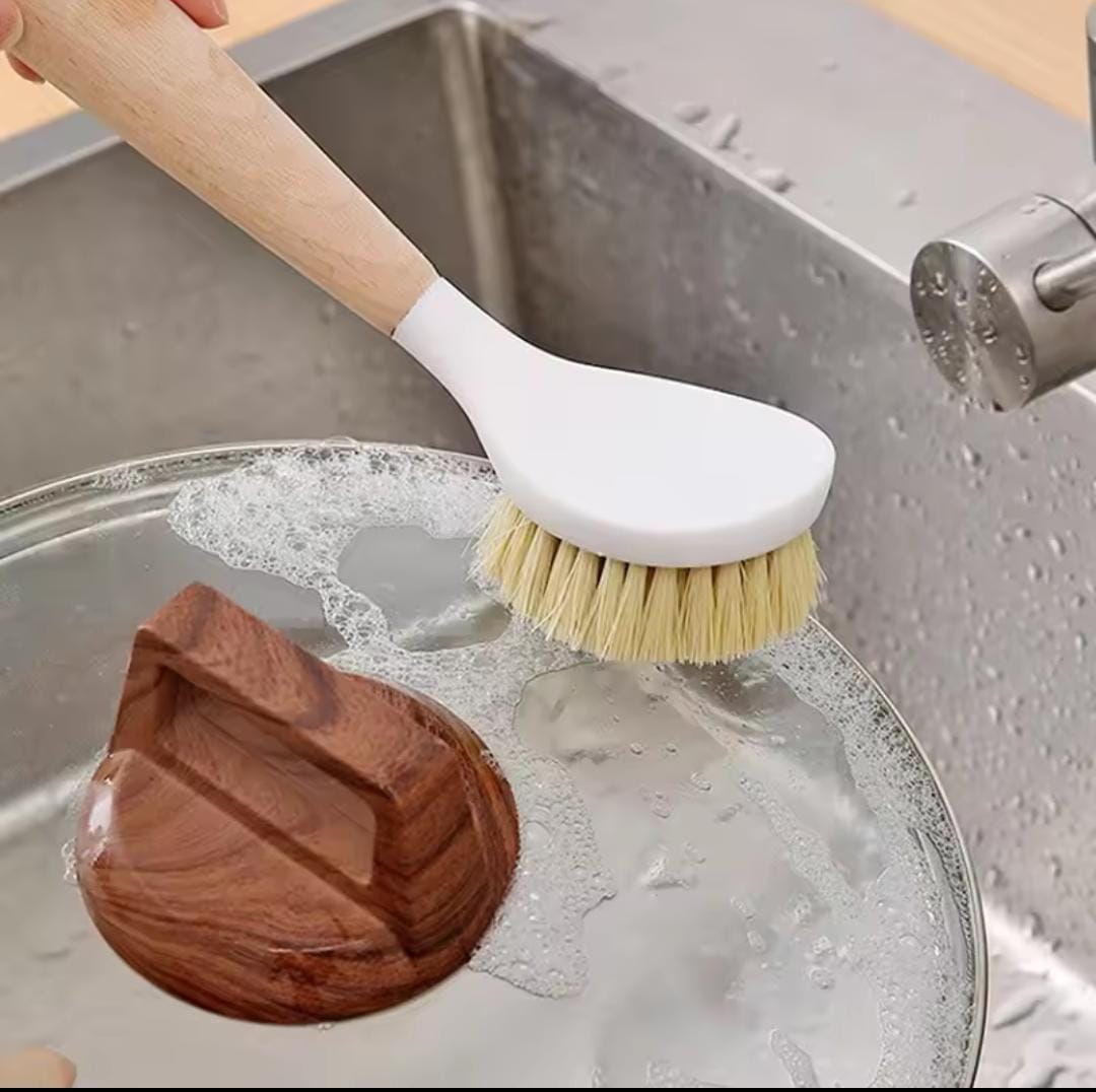 Kitchen /surface cleaning brush with wooden handle 2pcs