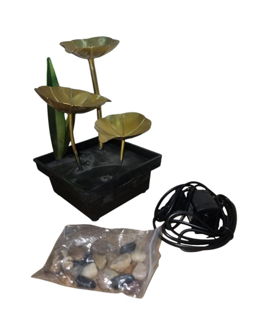 Electric table top mini water fountain