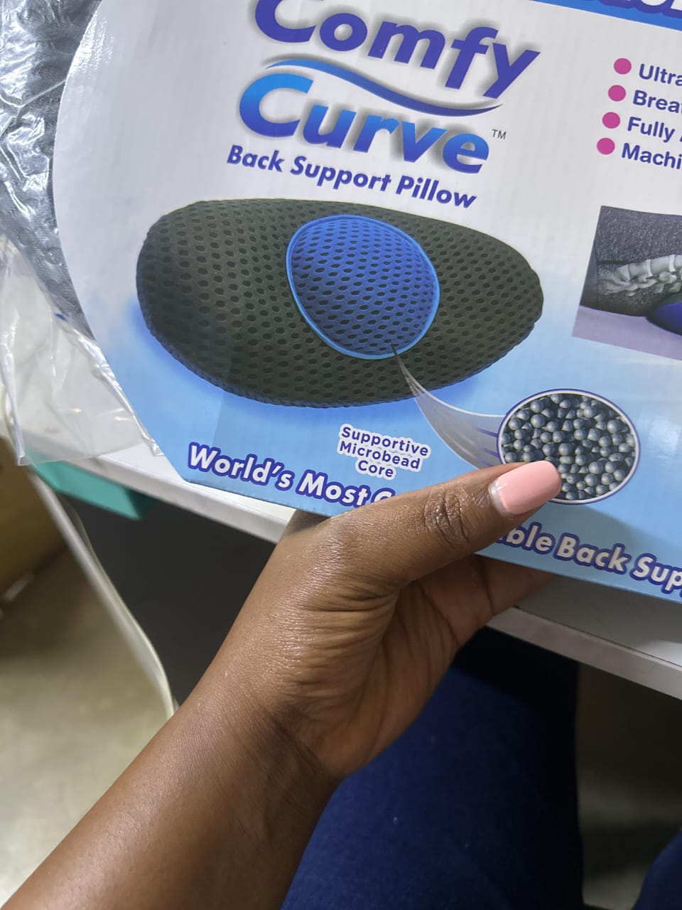 Comfy curve back support pillow