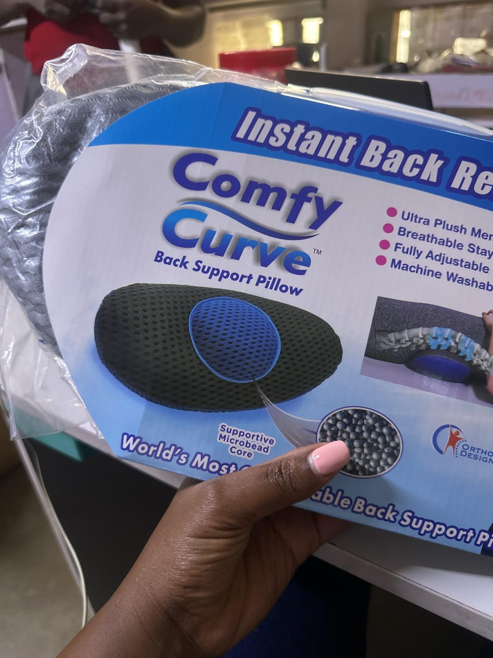 Comfy curve back support pillow