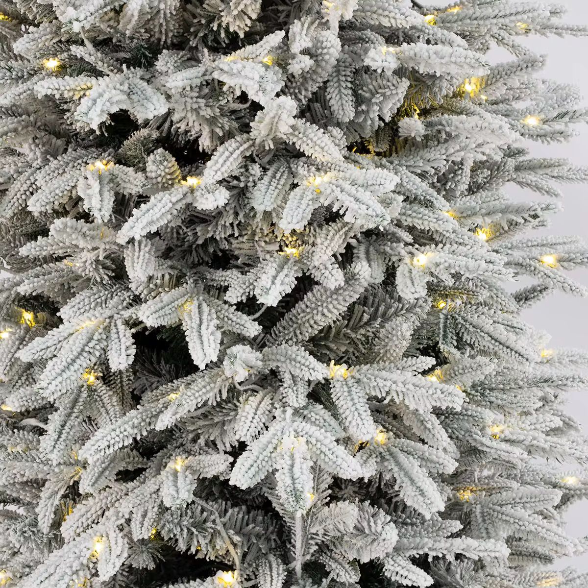 Premium Artificial Prelit Christmas Tree 7ft 8ft PVC Christmas Tree Kenya