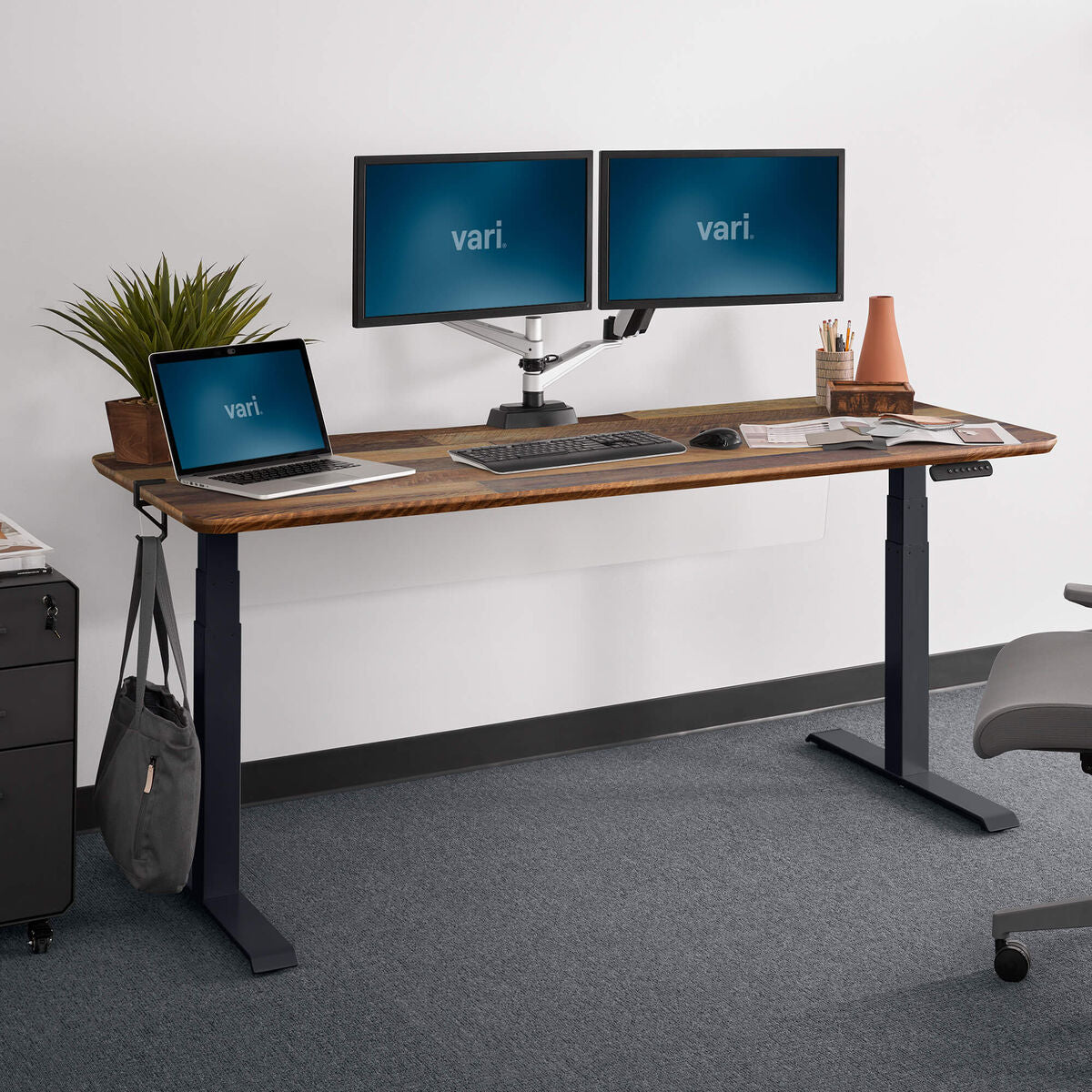 Electric Standing Desk 1.8m Black with Memory Presets | Height Adjustable Sit Stand Office Desk, Wide Top for Two Monitors and a Laptop