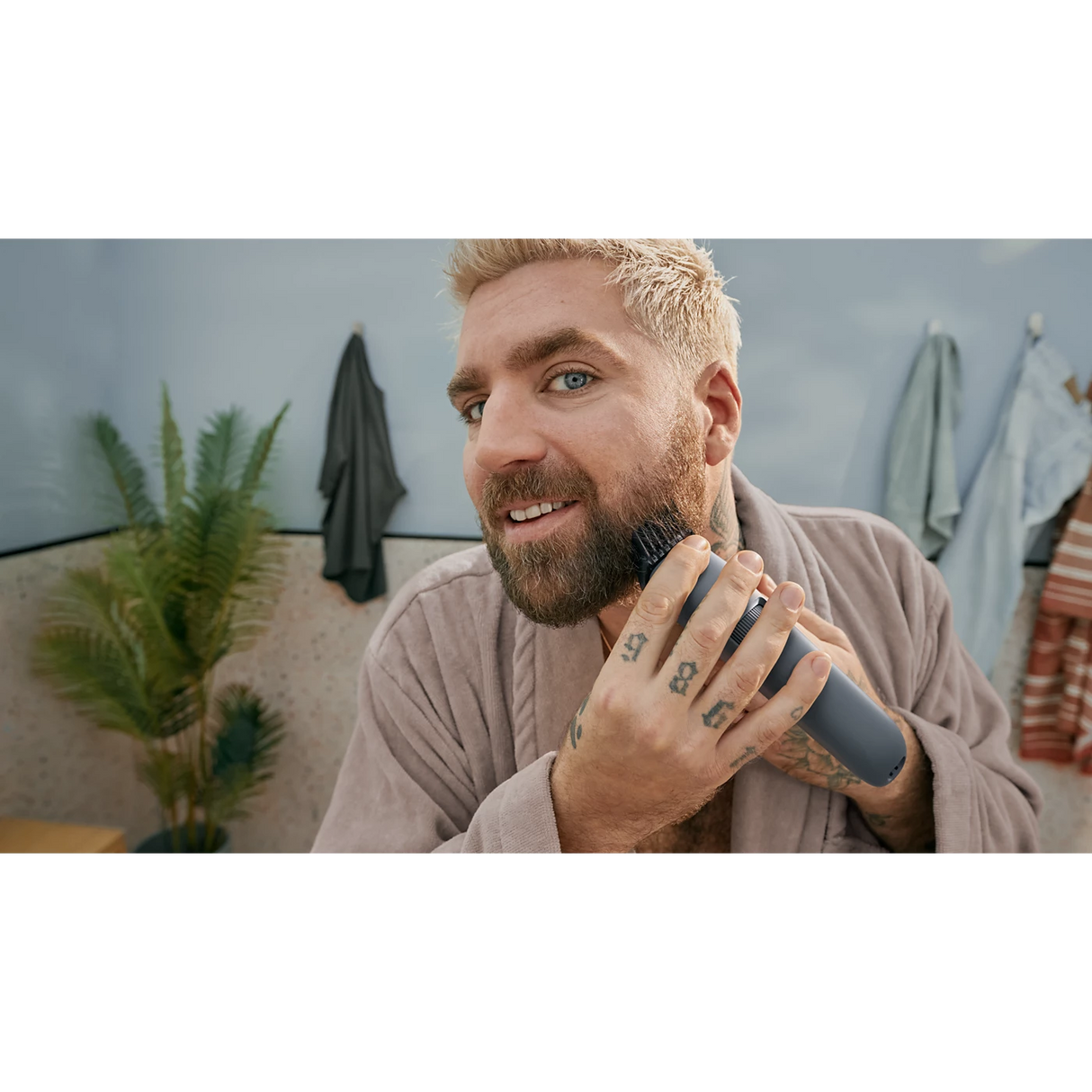 Philips 3000 Series Beard Trimmer - Rounded Tip Blades, 20 Length Settings, 0.5mm Precision Steps, 100% Waterproof