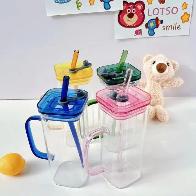 Square Glass cups with lids,straws and Handle