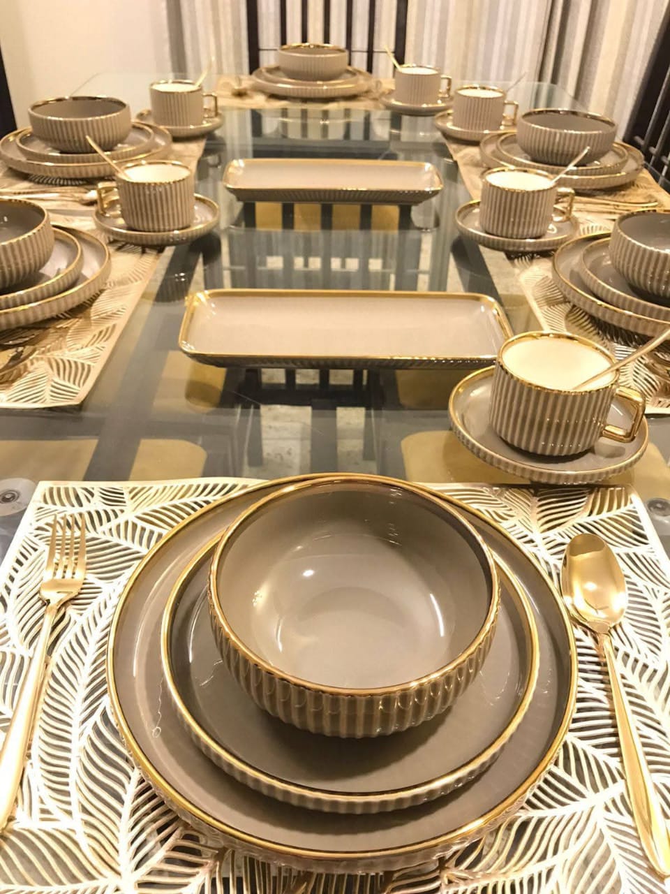 32pcs Elegant European Porcelain Dinner set