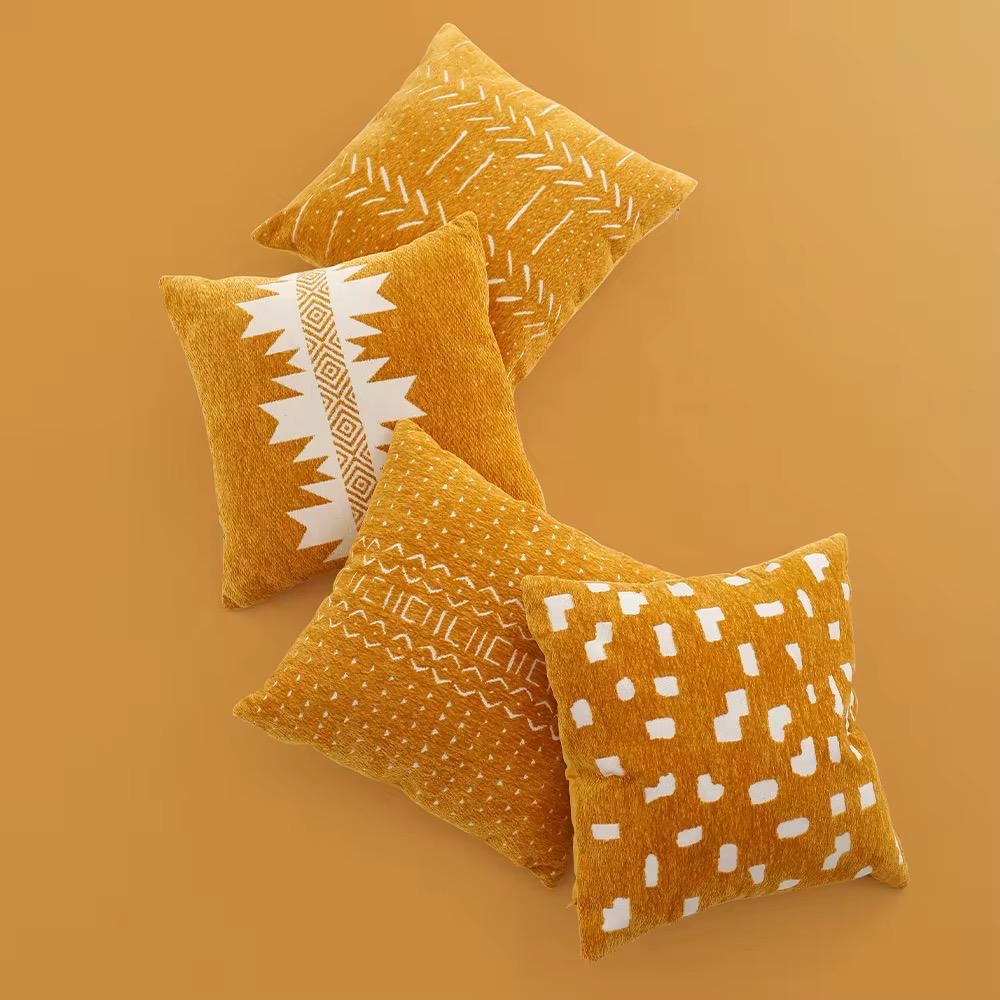 Decorative Throw Pillow Covers 45x45cm Soft Chenille Velvet Cushion Cases for Sofa & Bed | Modern Home Décor
