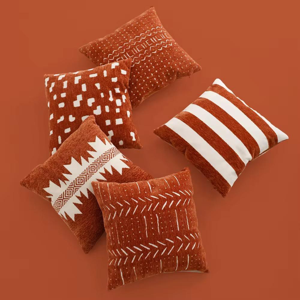 Decorative Throw Pillow Covers 45x45cm Soft Chenille Velvet Cushion Cases for Sofa & Bed | Modern Home Décor