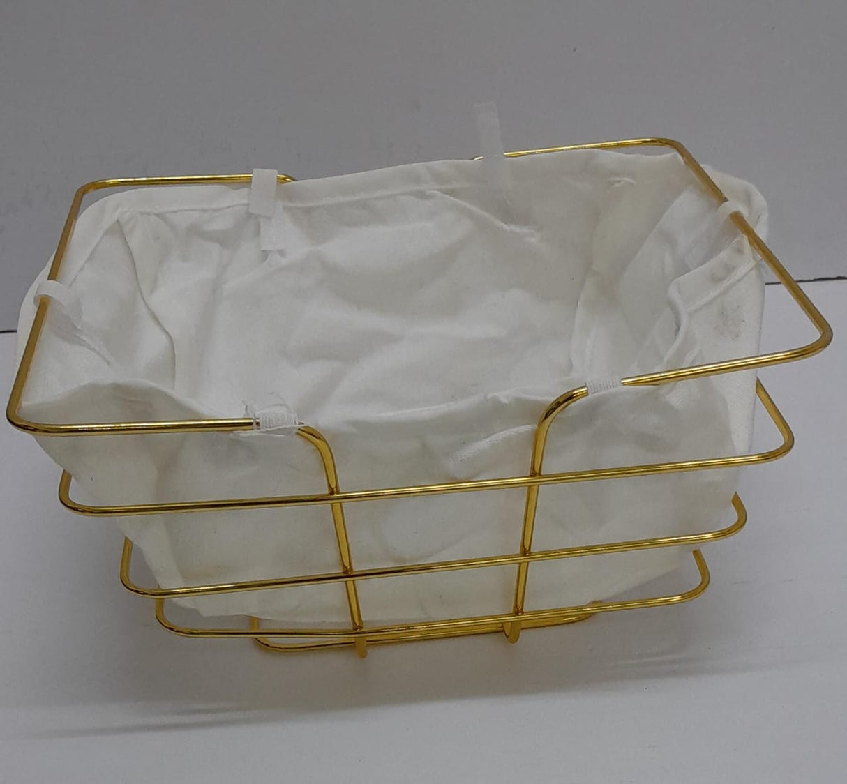 Metallic Fruit Basket, Bread Basket & Decorative Holder with White Cloth Liner – Rectangular