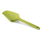Joseph Joseph Scoop large 34cm colander in green with pan hooks.