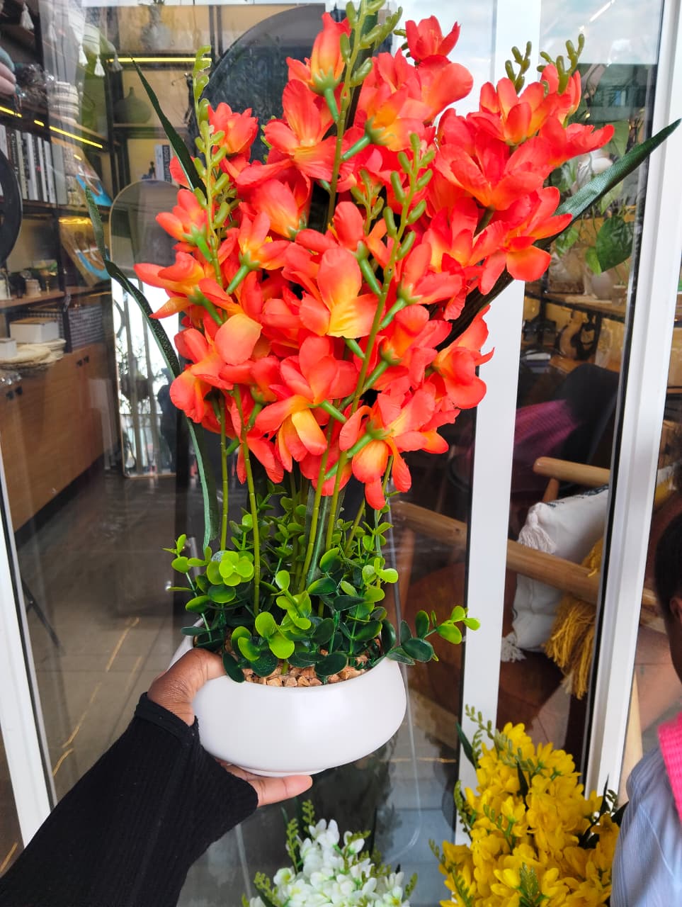 Table Top Big Potted Flowers