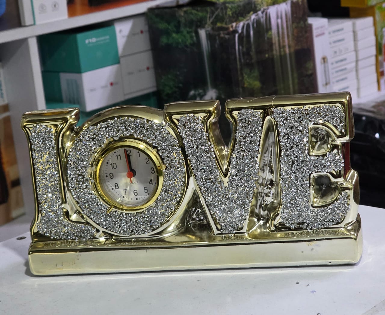 LOVE" Tabletop clock sparkling decorative timepiece