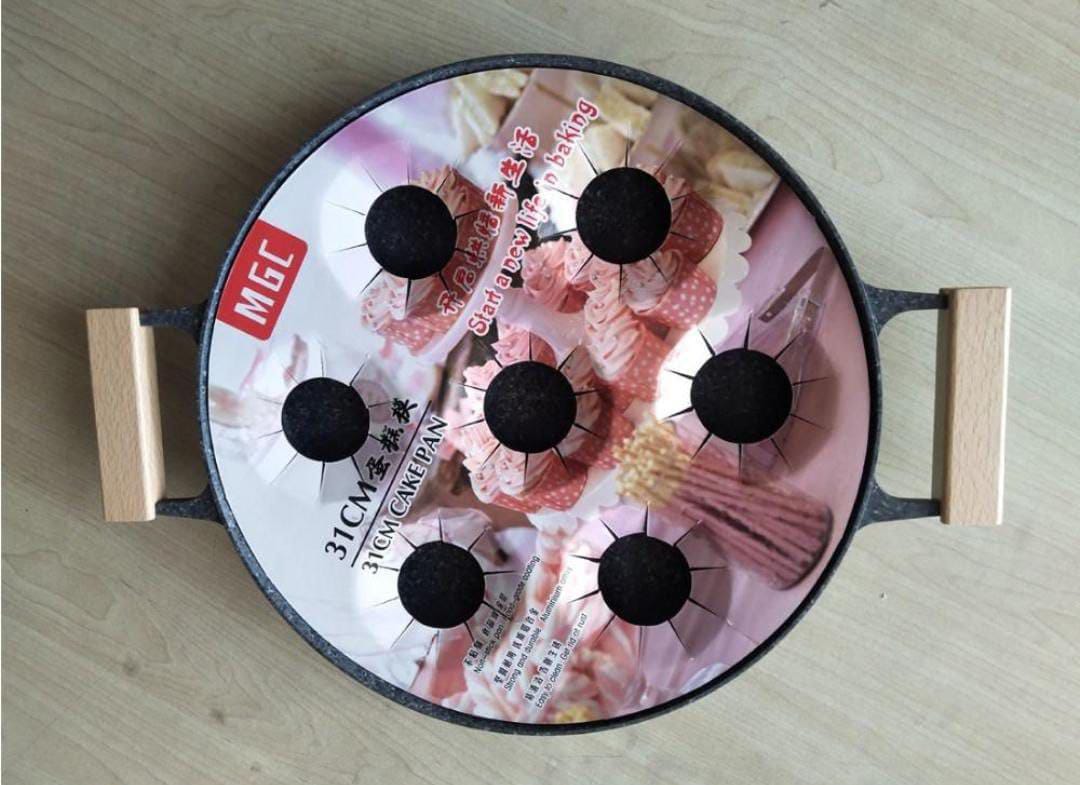 Cake mold (granite coated) pan