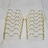 Metallic golden plates stand