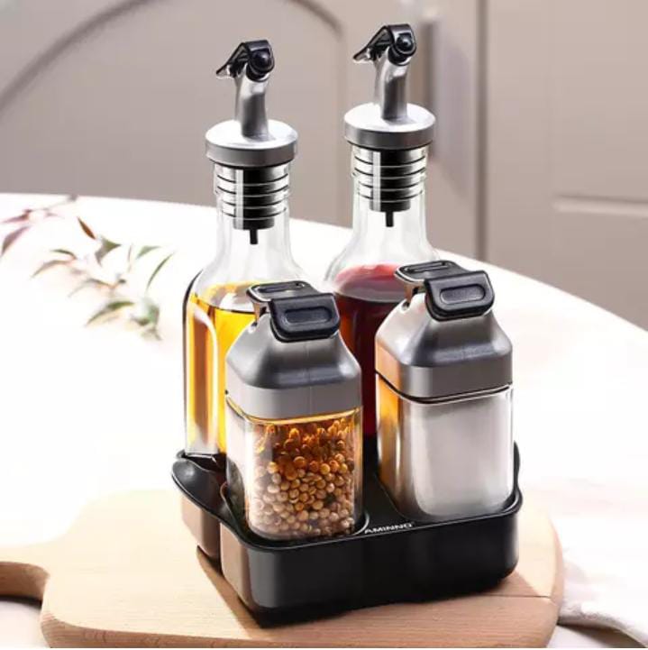 5piece oil, vinegar, salt and pepper shakers