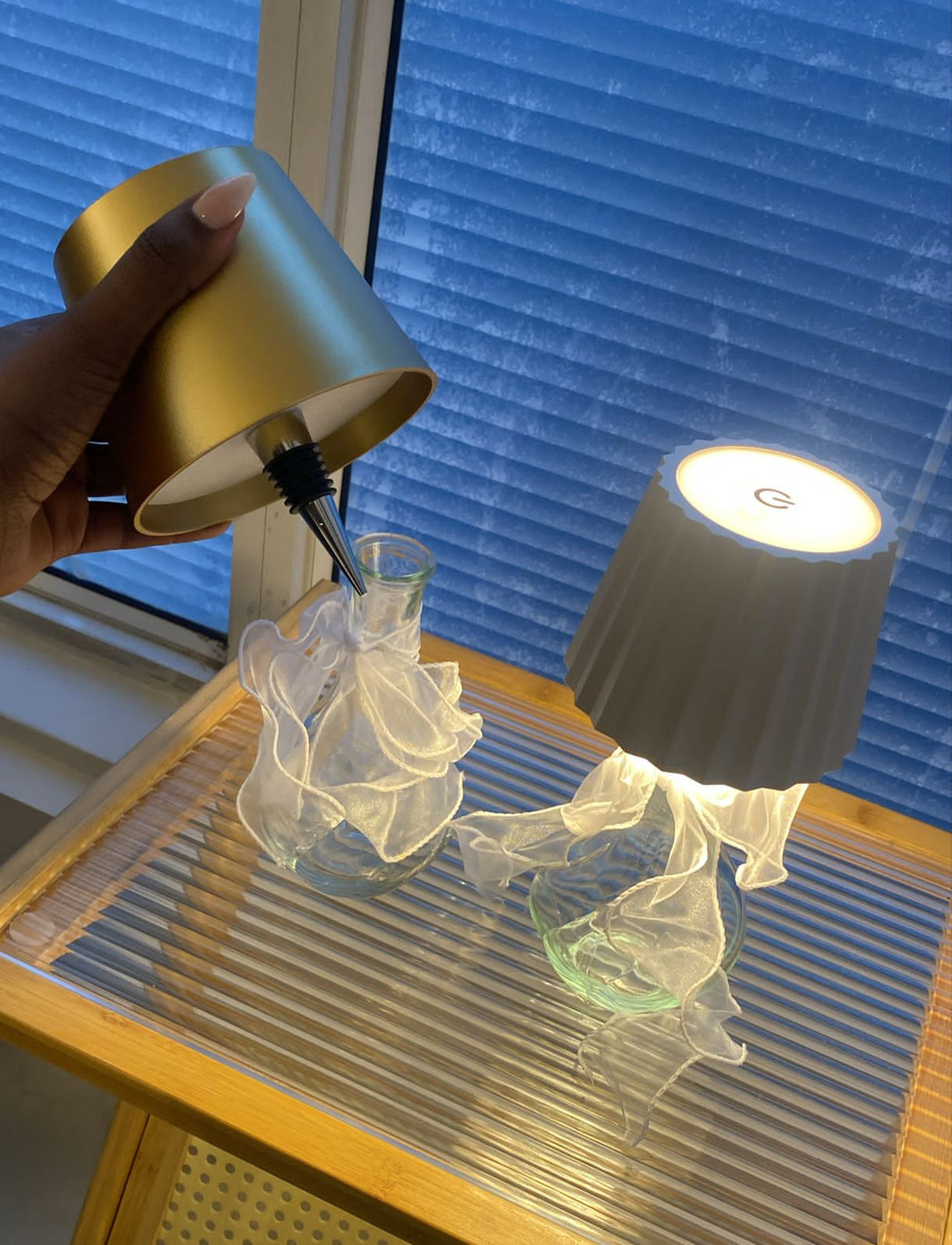 Wireless LED Bottle Lamp with Ribbon