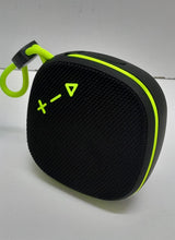 Wireless portable speaker//Audio system