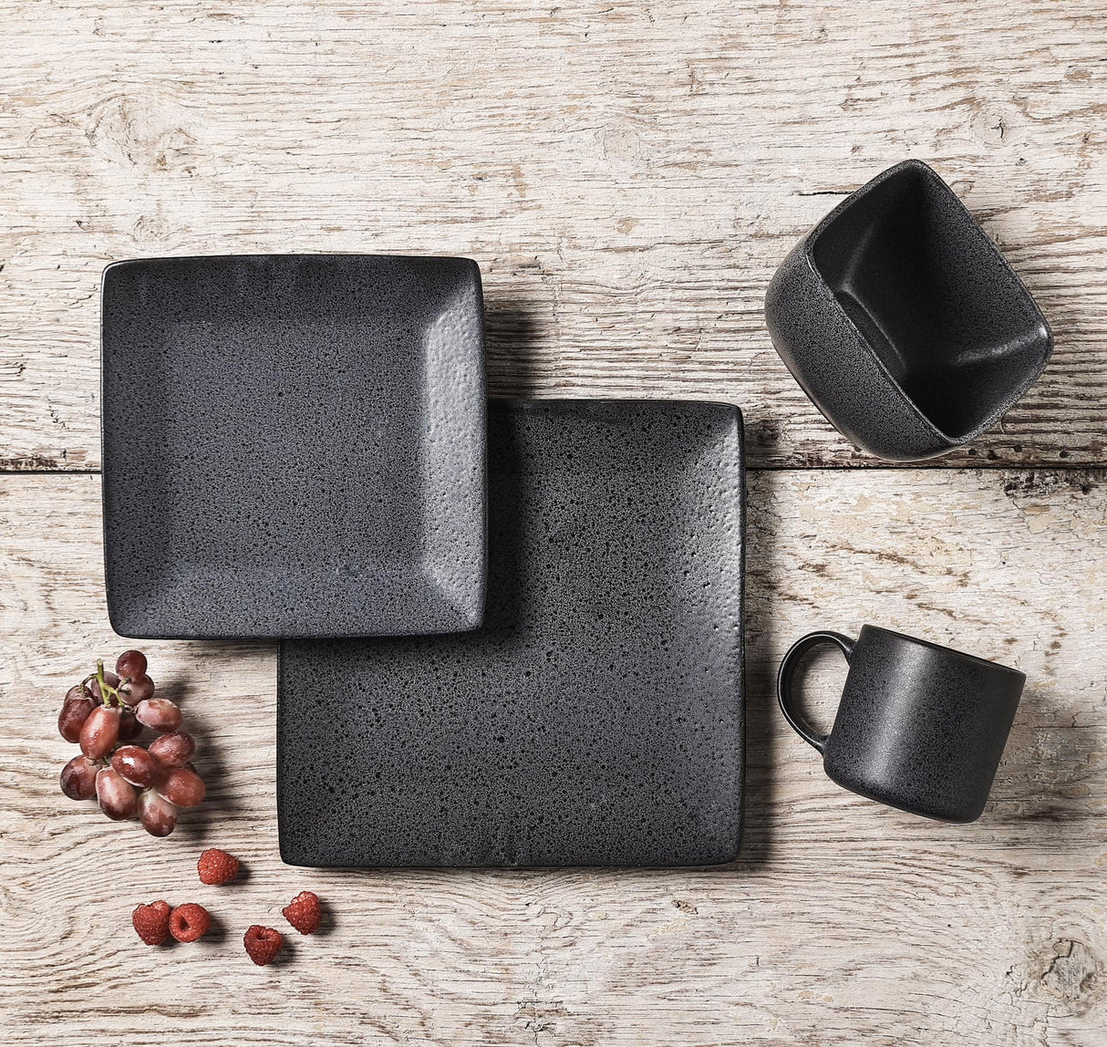 Homezaza Danny Home 16-Piece Stoneware Dinnerware Set | Reactive Glaze Black Dinner Set with Mugs, Plates & Bowls