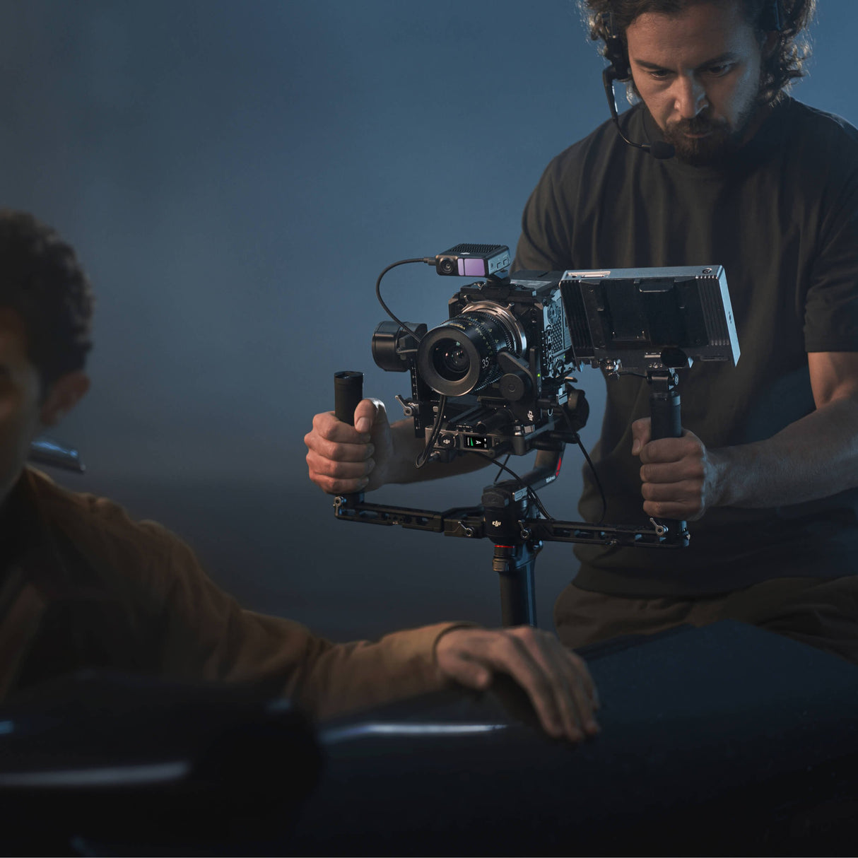 DJI RS 4 Pro Gimbal Stabiliser – 4.5kg Payload, 3-Axis Camera Stabiliser, LiDAR Focus Ready, Cinema Rig
