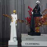 Office/home figure Modeling Resin Table Ornaments