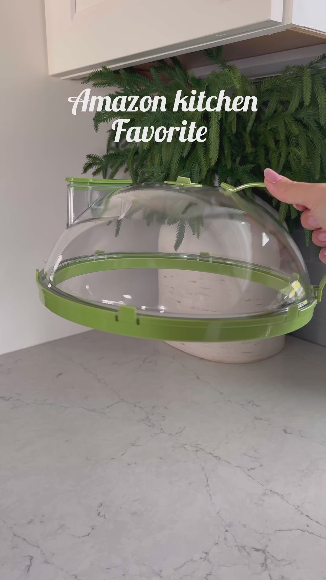 Microwave Splatter Cover 26cm with Steam Vent & Carry Handle – Clear Vented Food Plate Cover Kenya