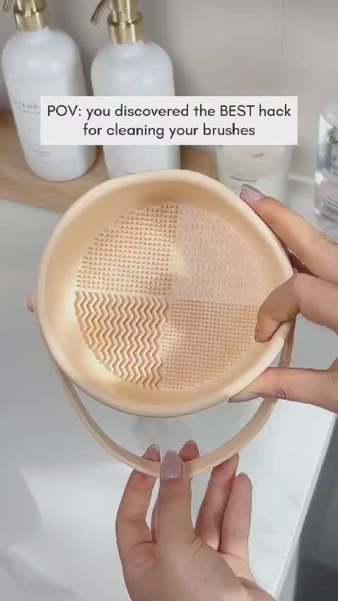 2 in 1 Silicone Makeup Brush Cleaning Bowl with Dryer on the other side